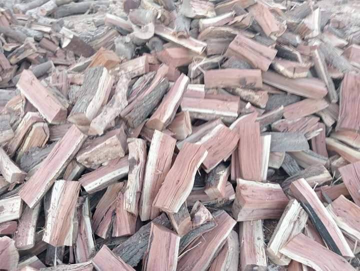 حطب تدفئة افريقي